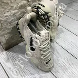 Новые кроссовки 4