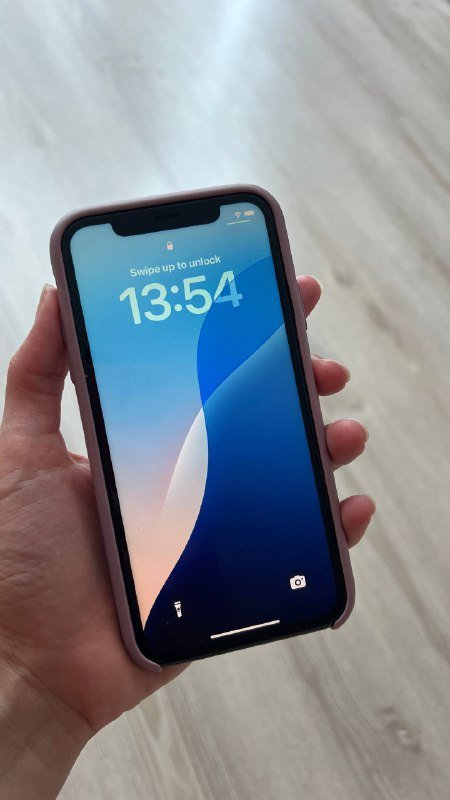 iPhone 10xr с чехлом, 64 ГБ, 87% аккум