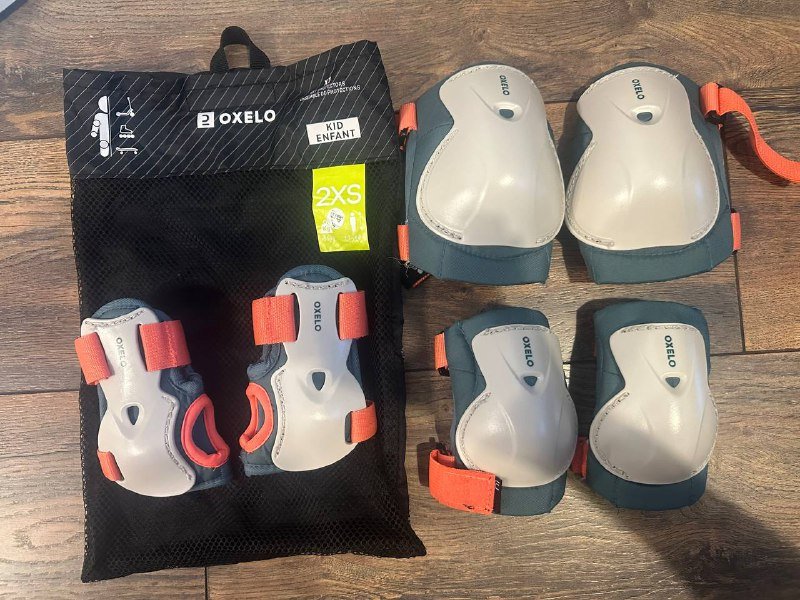 Комплект защиты Decathlon для детей наколенники налокотники защита запястий