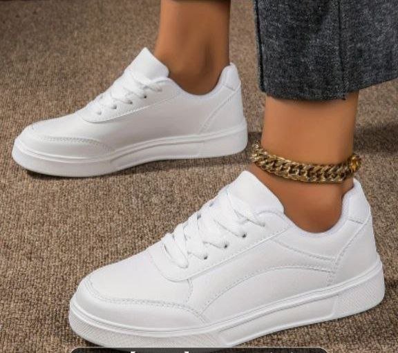 Женские кроссовки размер 41-42