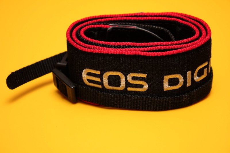 Макрокольца, крышка, ремень, бленда Canon 4