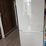 Холодильник Indesit 1