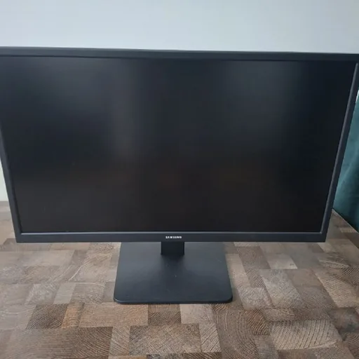 Samsung монитор 24" Full HD