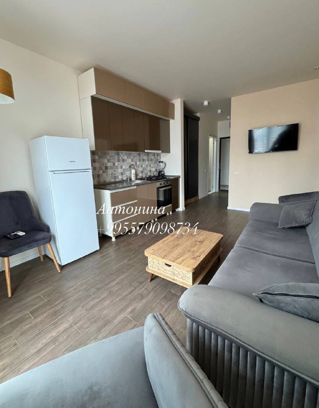 2х комнатная квартира с отдельной спальней в Батуми 2