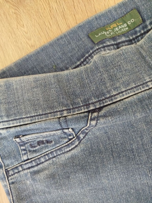 Джинсы стрейч Ralph Lauren, Плиссированные юбки миди, Черная рубашка Uniqlo, Укороченная рубашка, Пиджаки оверсайз, Новая кофта свитшот 4
