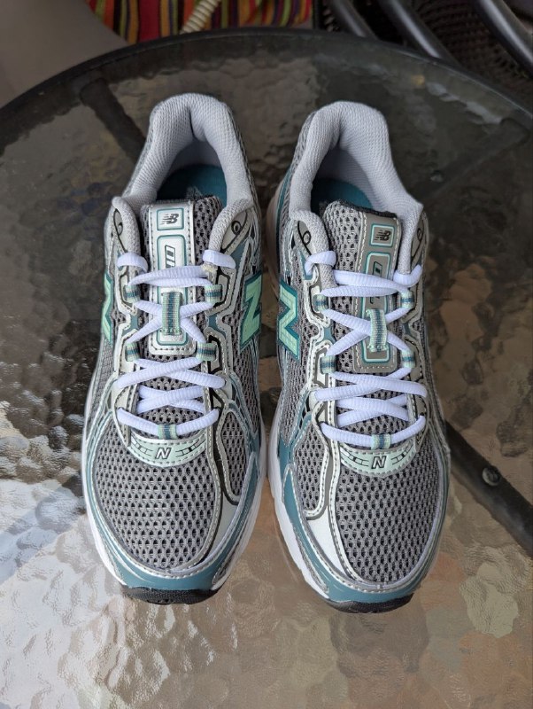Кроссовки New Balance 740, новые, размер 8.5 US, 40 EU 2