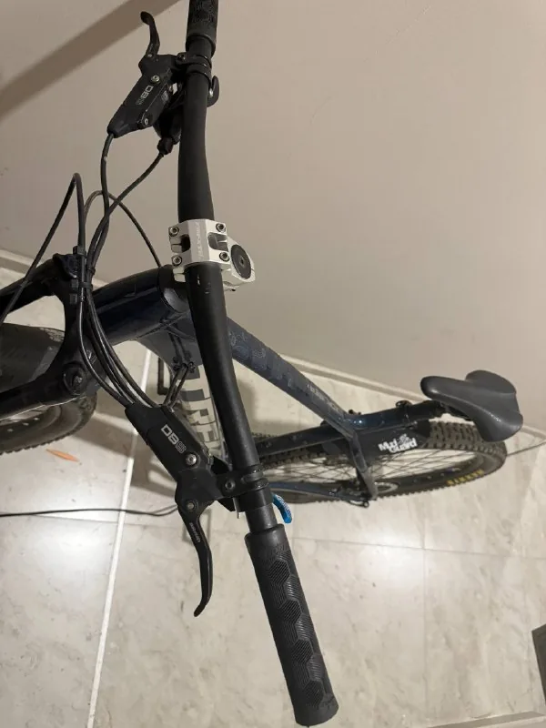 TREK X-Caliber 7 1