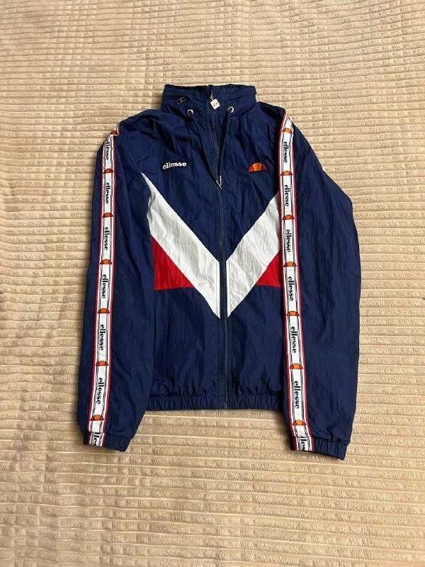 nikw manchester united, ellesse, lonsdale london 2