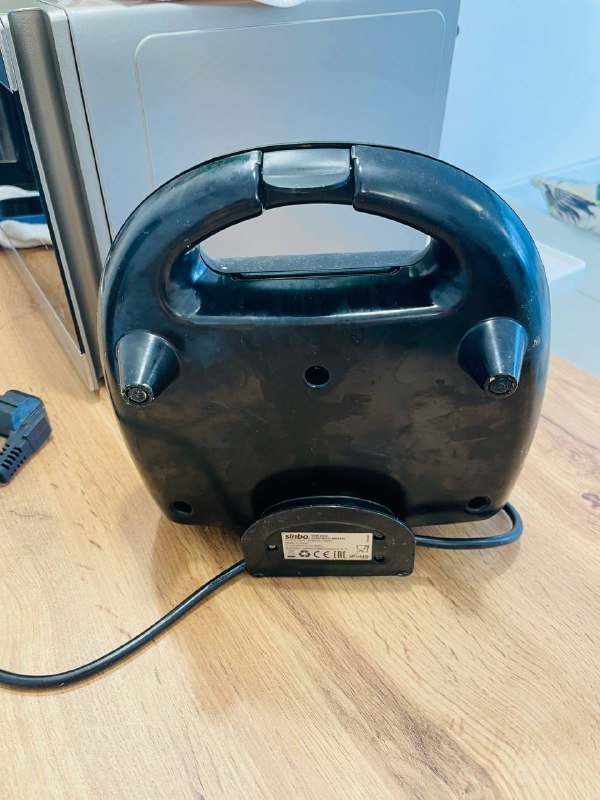 Вафельница Sinbo 3