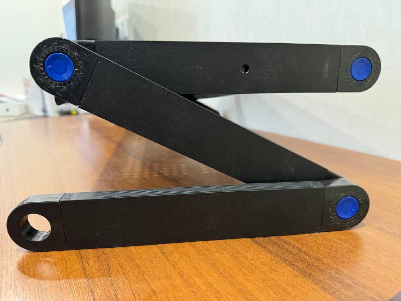 Подставка под ноутбук с вентилятором и регулировкой высоты 3