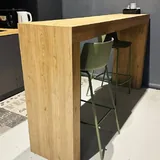 Офисные столы и кресла 10