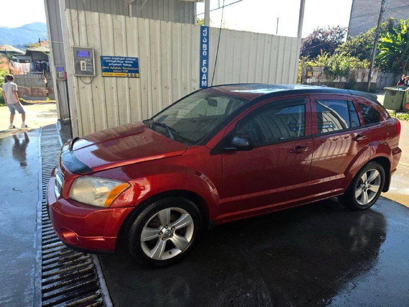Dodge Caliber 2010 года, автомобиль