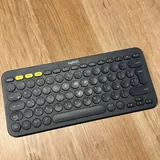Raspberry Pi 4 2GB, Logitech K380 Keyboard, Kindle Paperwhite, Baseus Powerbank 2