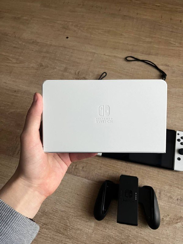 Nintendo Switch OLED White, microSD 512 GB 5