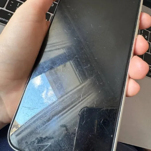 Белый iPhone 11 64GB