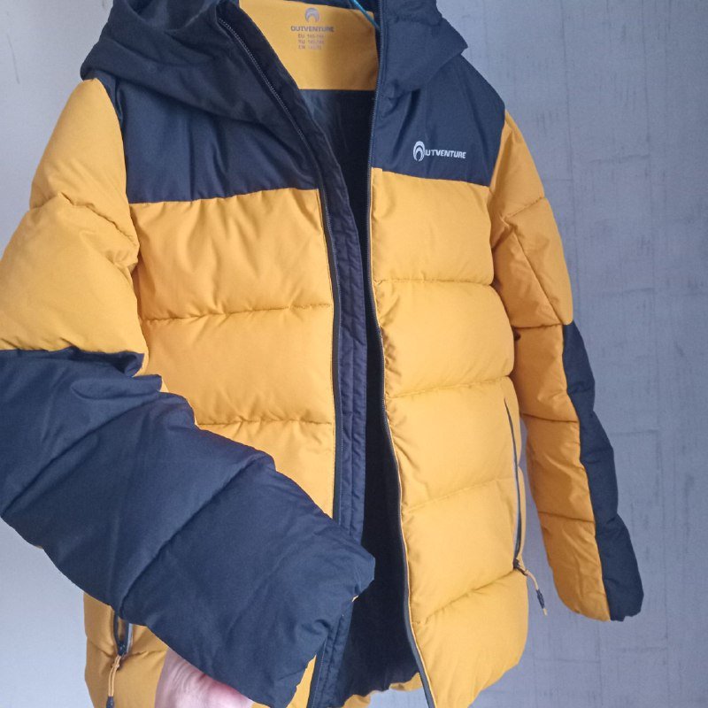 Зимняя куртка детская на рост 140-145см