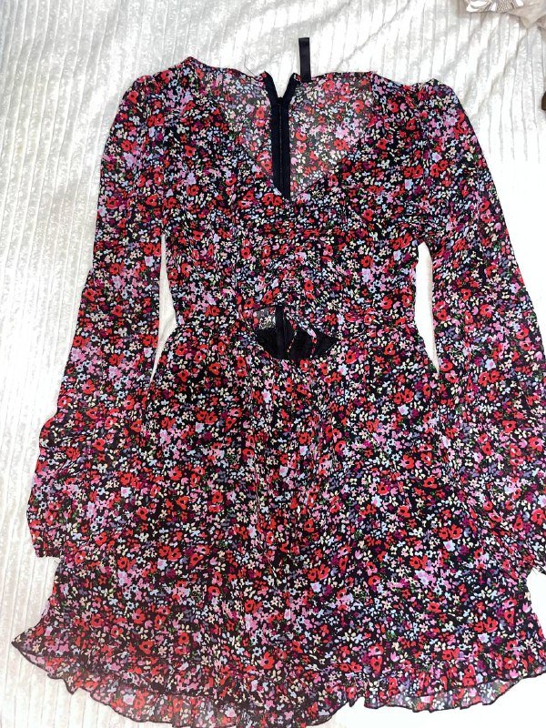 Платья, юбки и водолазка, топы, шорты, юбки XS-S