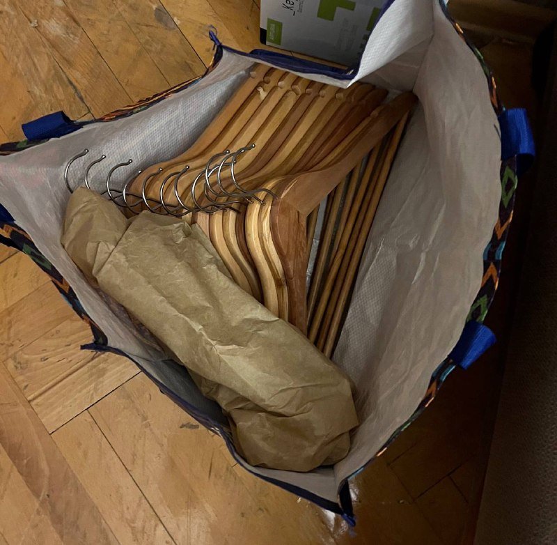 Вешалки 12 штук