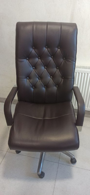 Стол и кресло из модуса б/у 3