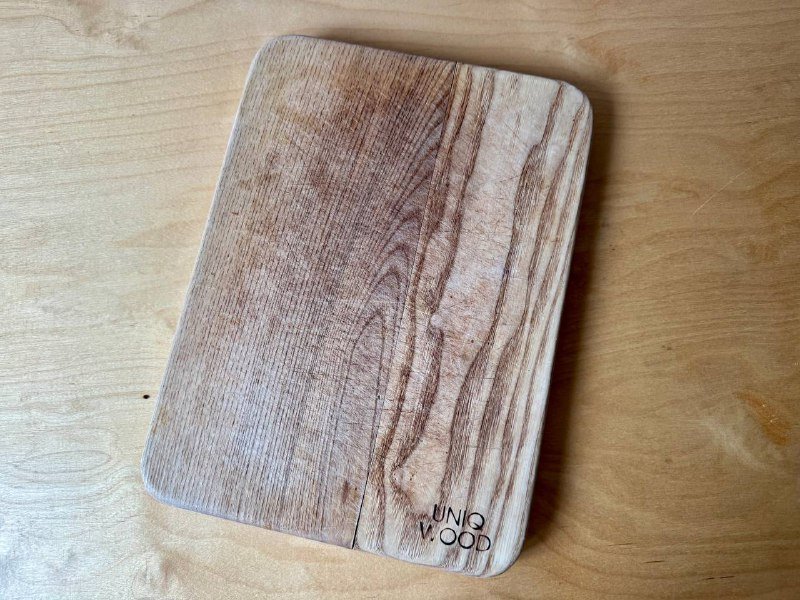 Разделочная доска из натурального дерева
