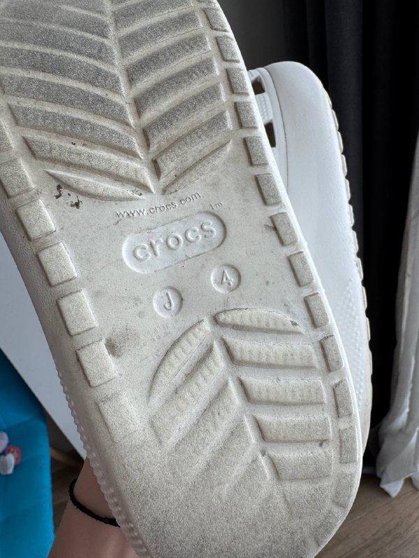 Белые женские сабо Crocs, размер 33-34, американский 4 4