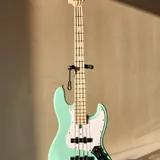 Глюкофон RAV Vast, бас Mirsock JB-Mini, электрогитара Harley Benton TE-62DB, бас Yamaha TRBX304, процессор Sonicake Pocket Master, комбо Fender Champion 20 3
