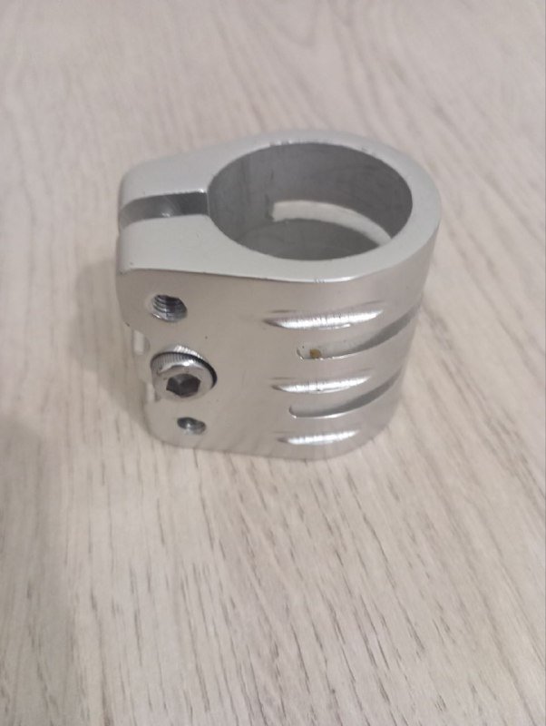 Зажим для велосипеда или мотоцикла 3