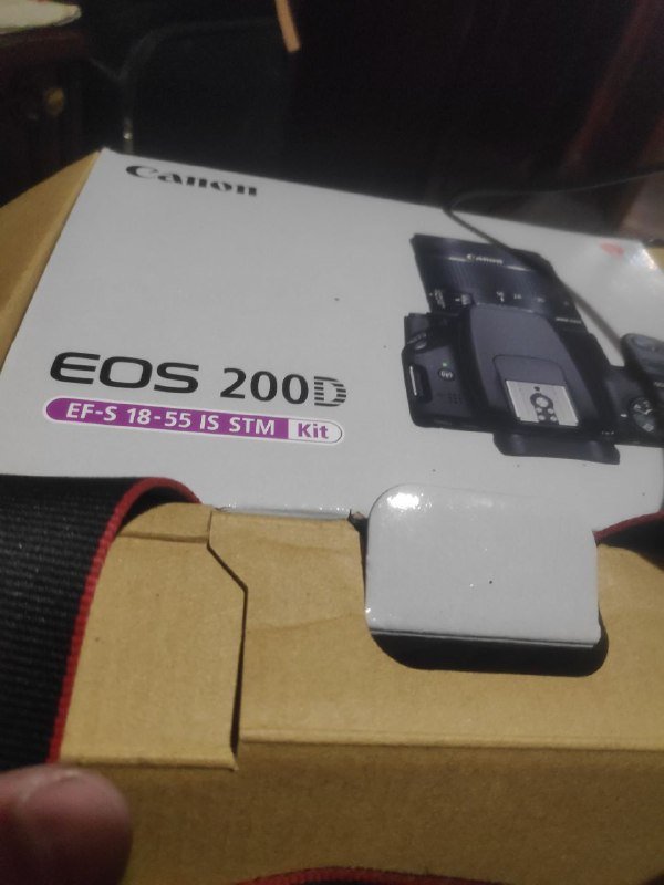 Фотоаппарат Canon EOS 200D с объективом EF-S 18-55 IS STM 7