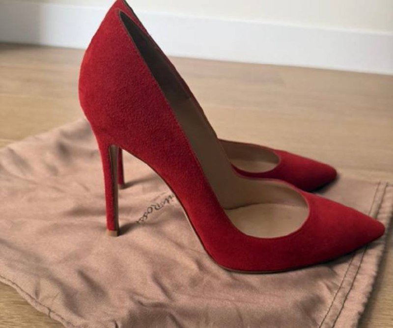 Женские красные туфли Gianvito Rossi 37-37,5 новые