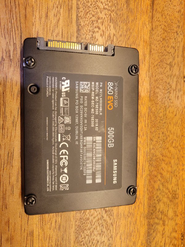 SSD 500GB Samsung 860 EVO с переходником SATA-USB