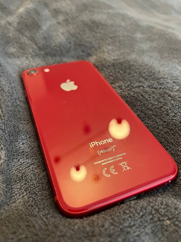 Экшн-камера YI 4K, iPhone 8 Product Red 64GB 2