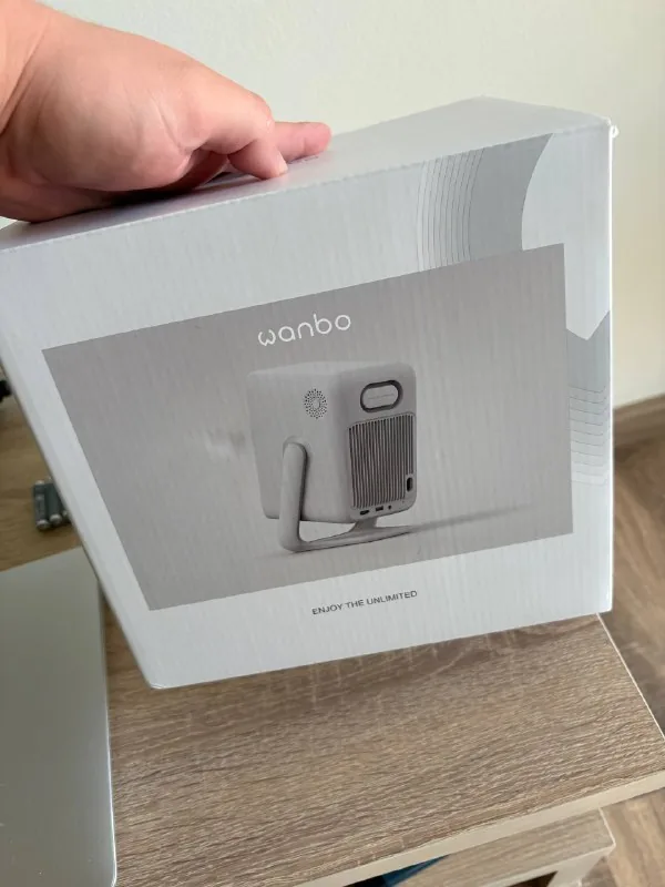 Xiaomi Wanbo T2 Ultra Projector 1