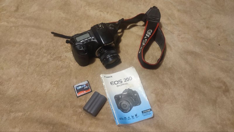 фотоаппарат Canon EOS 20D, квадрокоптер DJI Phantom 4, кабель VGA-VGA с адаптером, чехол Samsung galaxy S24 ultra, автокресло Evenflo