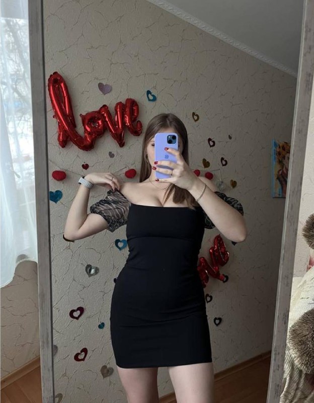 Базовое чёрное платье H&M, платье с рукавами-сетка, штаны клёш Murci 4