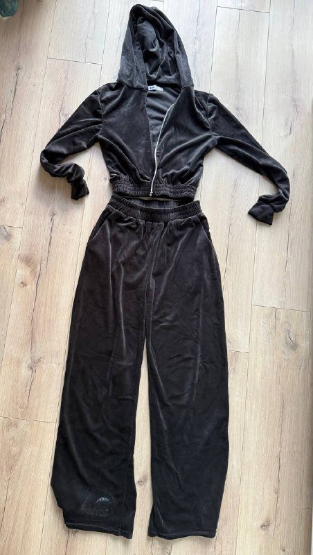 Вентилятор, лампы, чайник, мусорное ведро, гладильная доска, пинцеты, чехол на iPhone, мокасины, костюмы, лоферы 8