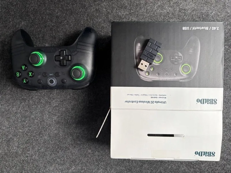 Геймпад 8BitDo Ultimate 2C Wireless Controller 1