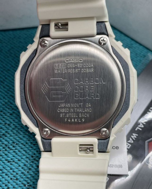 Оригинальные часы Casio G Shock GMA S 2100 белые 2