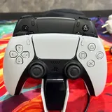 PlayStation 5 Digital Edition, 2 джойстика, зарядная станция 3
