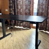 Стол компьютерный с регулировкой высоты 2