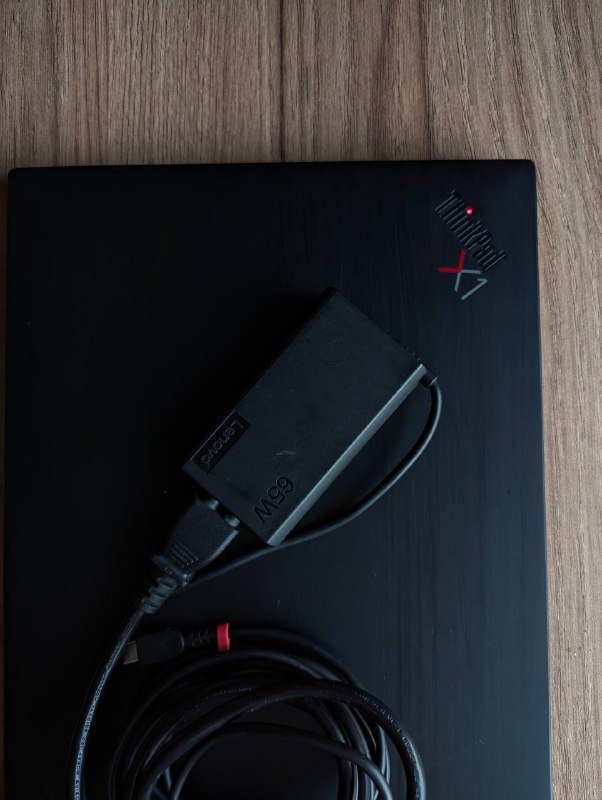 Ноутбук thinkpad x1 carbon gen 9 16GB RAM 1TB NVMe Intel i7 3