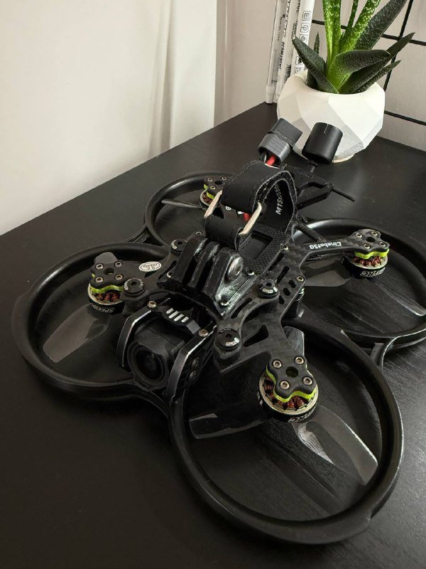 Дрон DJI Mavic 3 Classic, Fpv drone Geprc cinebot 30 DJI O3 TBS 6s