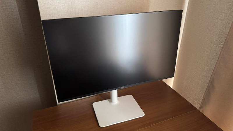 Монитор DELL 24"
