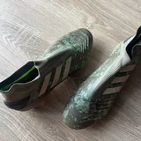 Футбольные бутсы Adidas Predator 6