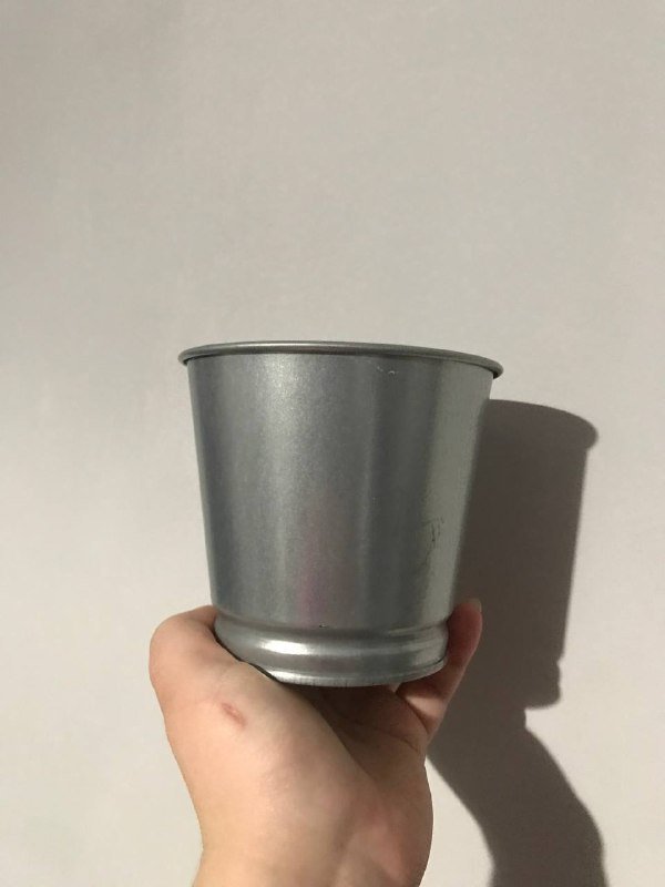 Металлическое кашпо из IKEA