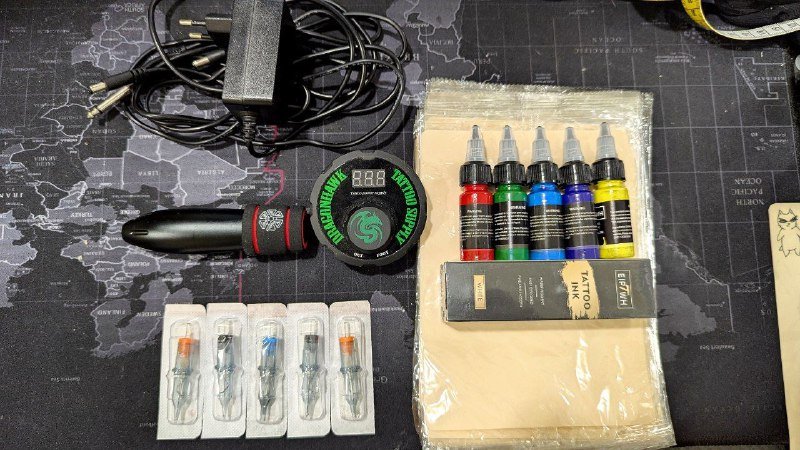 Тату машинка MUST, блок DRAGONHAWK, иглы, кожа и краски