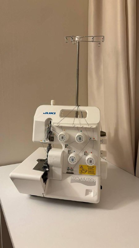 Оверлок Juki MO-654DEN 4-ниточный