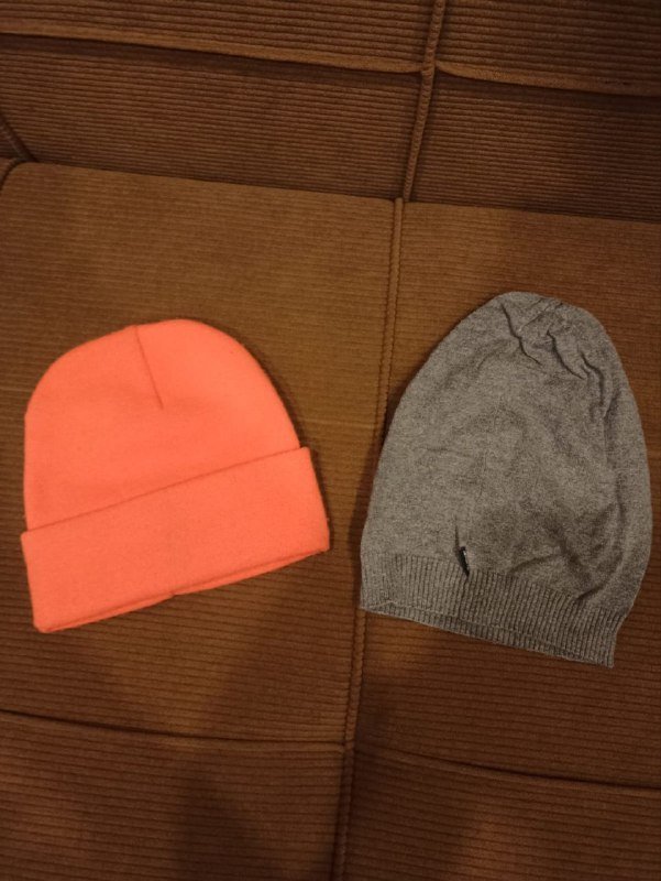 шапки, вязанный жилет, рубашка BENIM, штаны Nike, платье Gulliver, рубашка, блузка