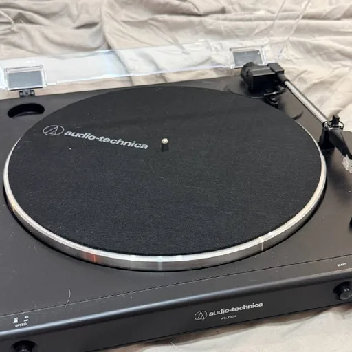 Audio-Technica AT-LP60X виниловый проигрыватель