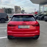 Audi Q3 2021 4