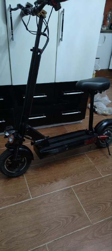 Электросамокат с сиденьем